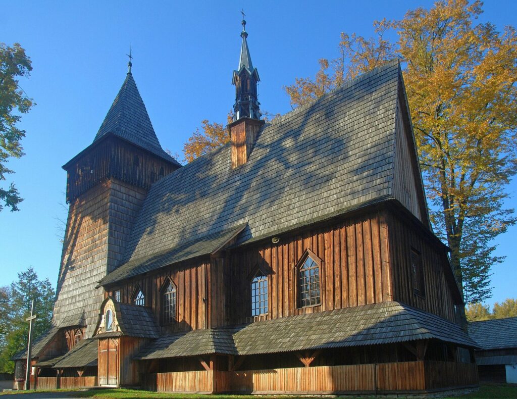 Drewniany kościół Narodzenia NMP w Harklowej (koniec XV w.)