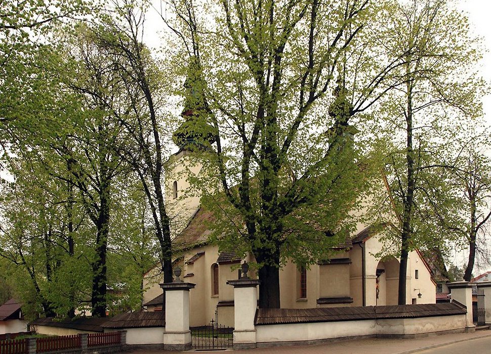Kościół Wszystkich Świętych w Kacwinie
