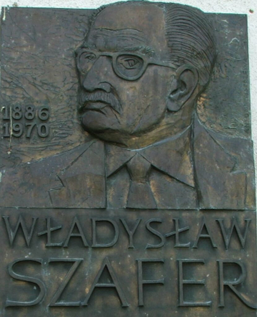Popiersie Władysława Szafera na Muzeum Ojcowskiego Parku Narodowego