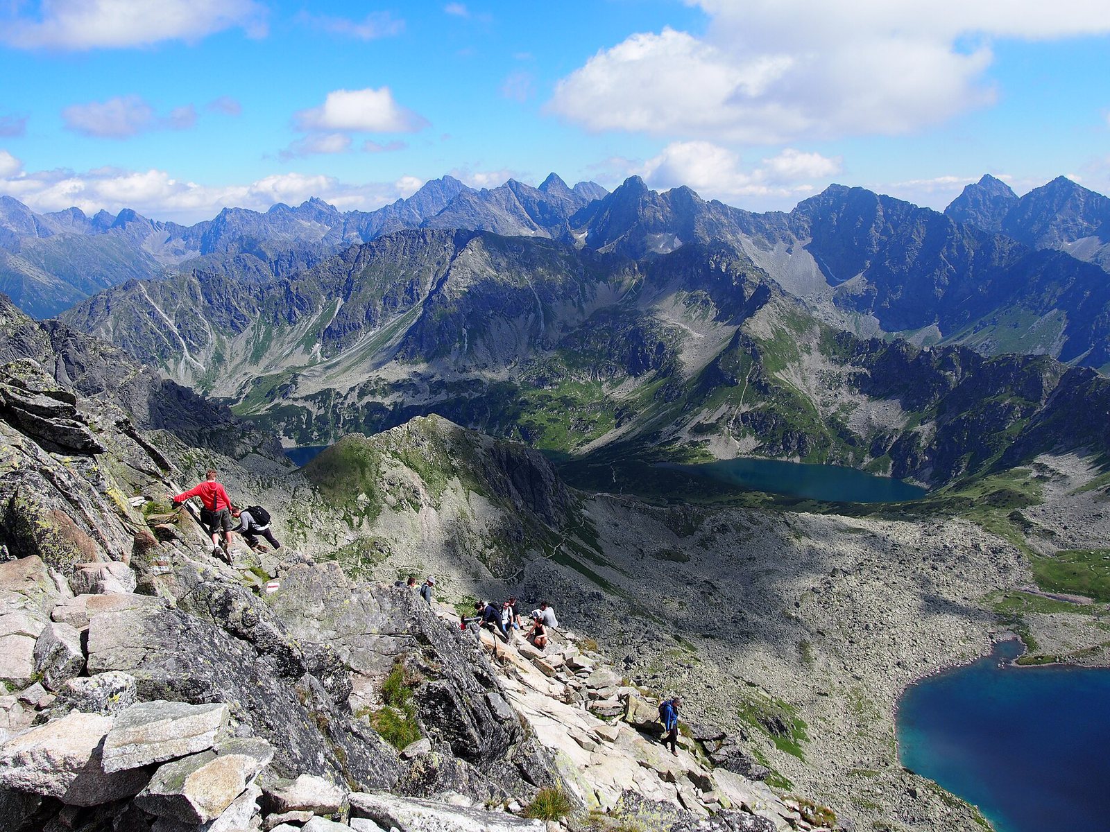 Widok ze Świnicy na Tatry Wysokie